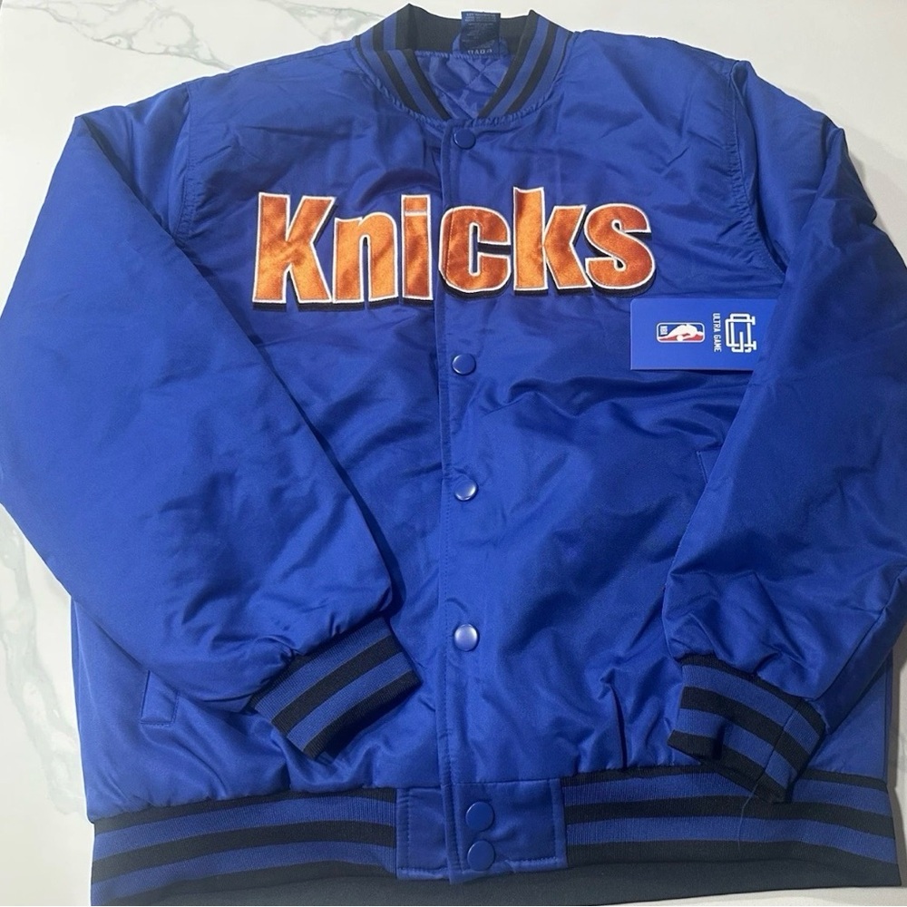 Knicks (New) Bomber Jacket size med - Picture 2 of 8
